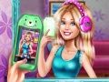 Gêm Ellie Fab Selfie ar-lein