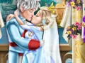 Gêm Cwtsh Priodas y Frenhines Iâ ar-lein Gêm Cwtsh Priodas y Frenhines Iâ ar-lein