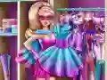 Gêm Cloffwm Doll Superhero ar-lein