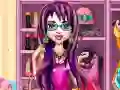 Gêm Fashionista Newid Real ar-lein