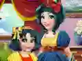 Gêm Snow White Mam Real Makeover ar-lein