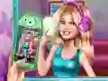 Gêm Ellie Fab Selfie ar-lein
