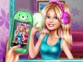 Gêm Ellie Fab Selfie ar-lein