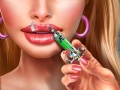 Gêm Injectionau gwefus Ellie ar-lein
